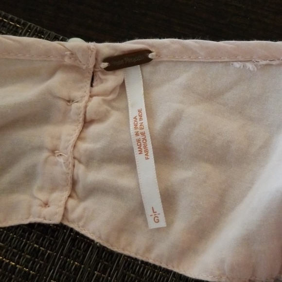 Free People top. L - Picture 3 of 3